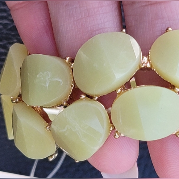 MIA Yellow & Gold Stretch Bracelet - NEW WITH TAGS NWT - Picture 5 of 7